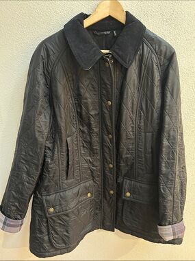 Quilted Black Barbour Beadnell barn jacket with blue plaid accents size 16